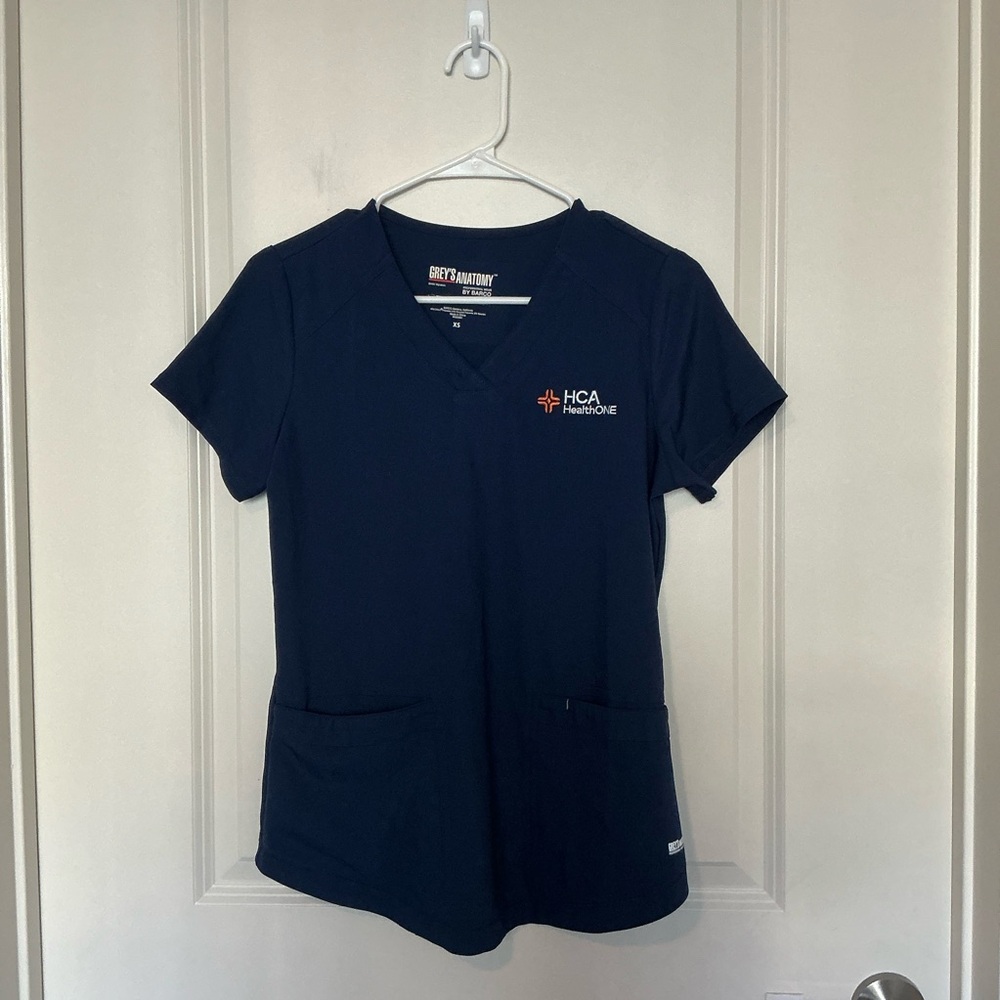 HCA Grey's Anatomy Women's Navy Scrub Top